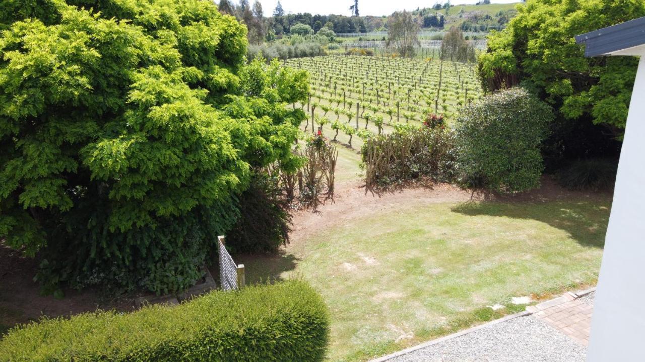 Pirita Vineyard Cottage. Upper Moutere Exterior photo